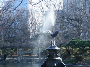 凍てつく噴水/ Frozen fountain in Hibiya park